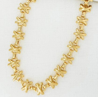 ENVY Short Gold Cross Design Necklace – Gold