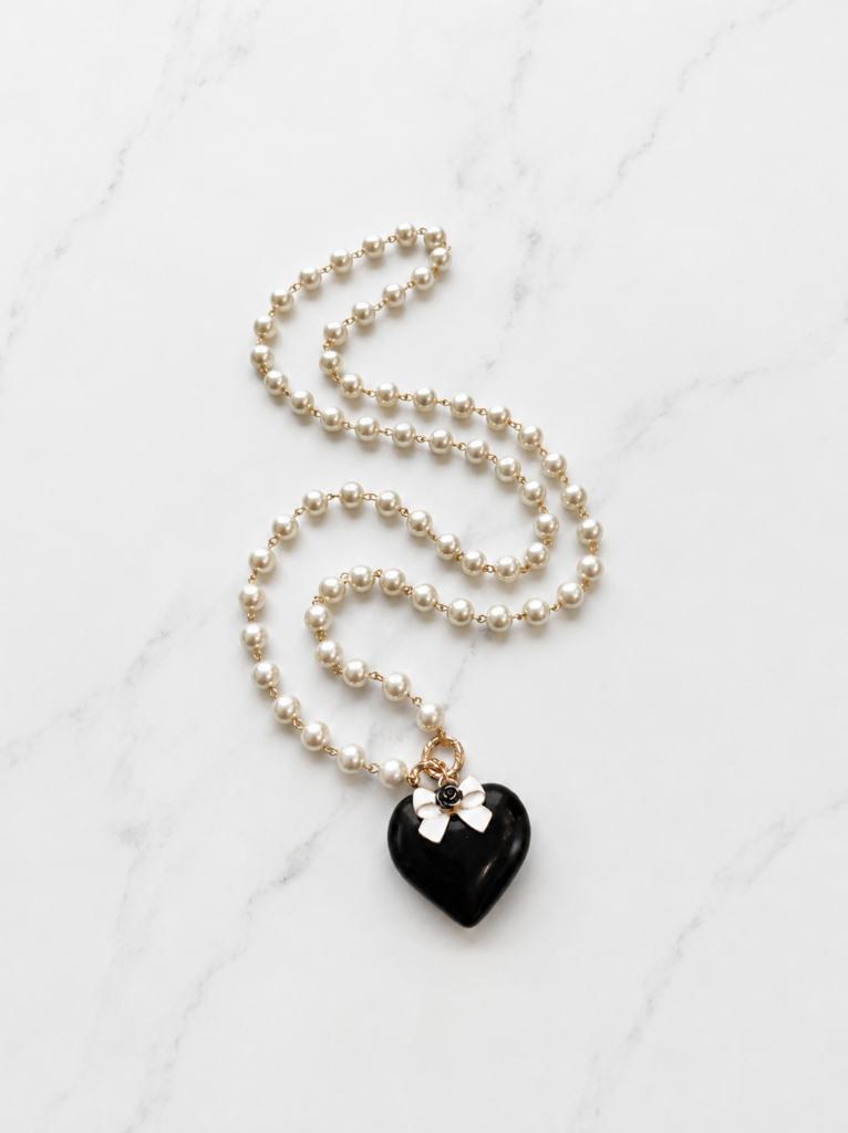 Envy Pearl & Black Heart Pendant Necklace