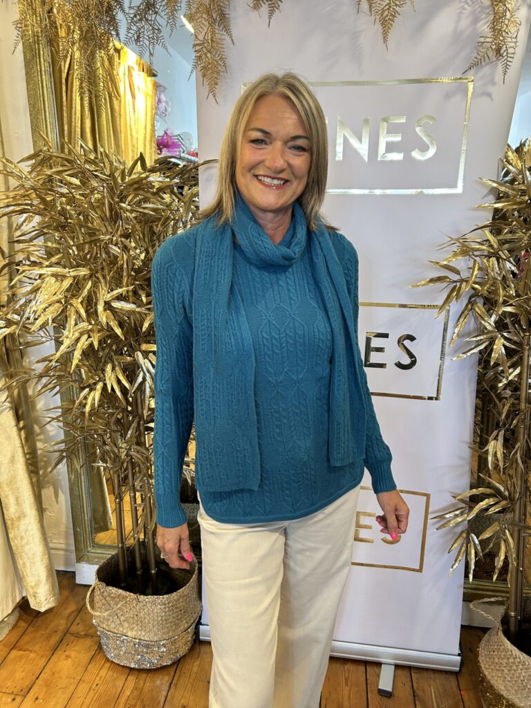 Alison Sheri Teal Cable Knit Jumper with Matching Scarf