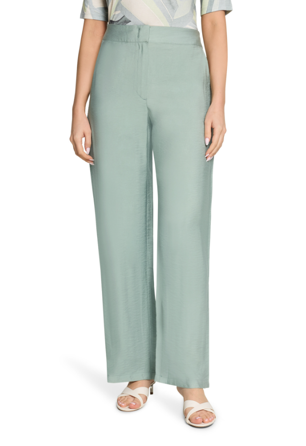 Betty Barclay Trousers- Chinois Green