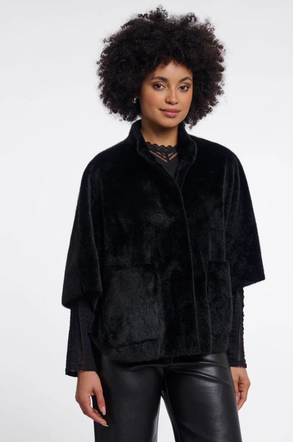 Rino and Pelle Dewi Faux fur cape