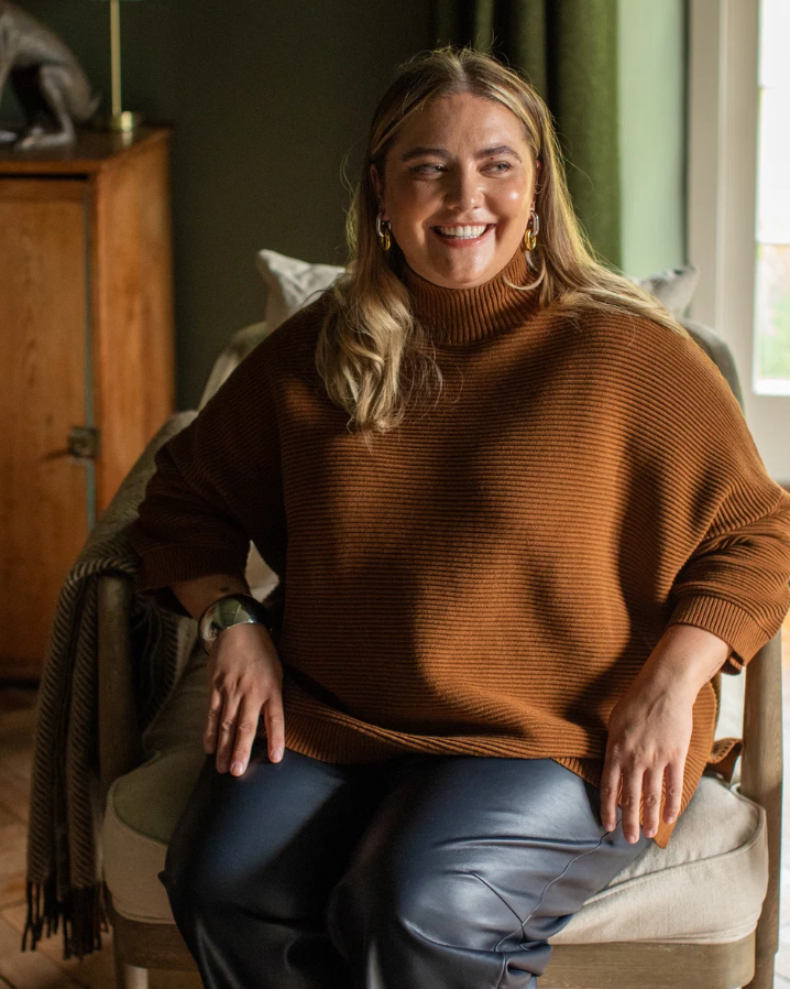 Chalk Vicki Jumper | Tobacco