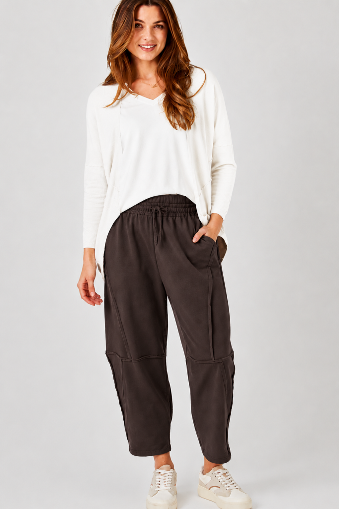 Suzy D London Bria Oversize Joggers Raw Edge Detail